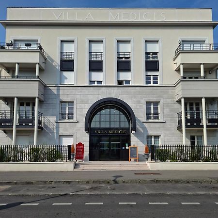 Villa Medicis Versailles Saint-Cyr-L'Ecole Ngoại thất bức ảnh