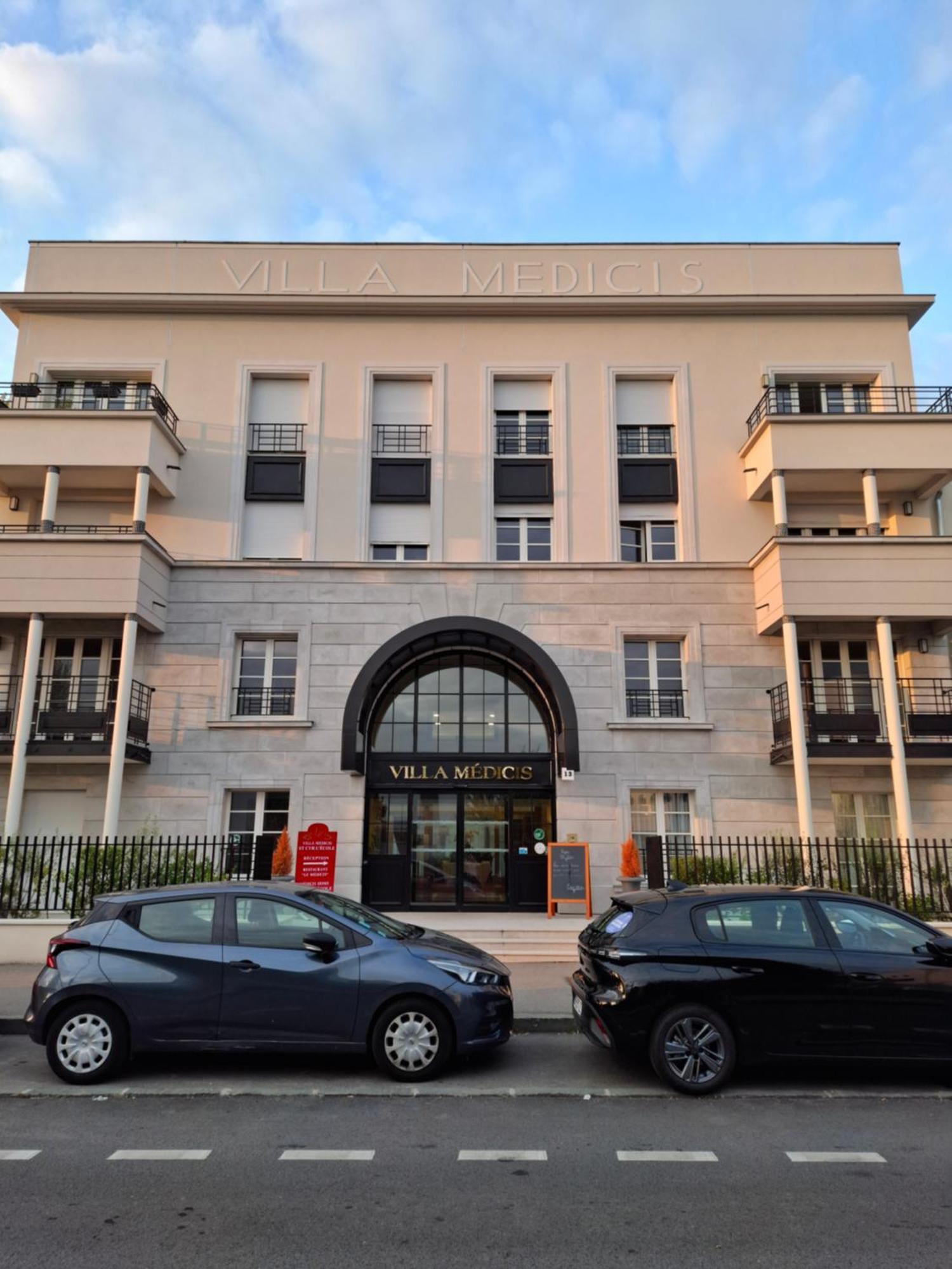 Villa Medicis Versailles Saint-Cyr-L'Ecole Ngoại thất bức ảnh
